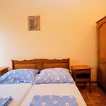 Πανσιόν Branka 3*