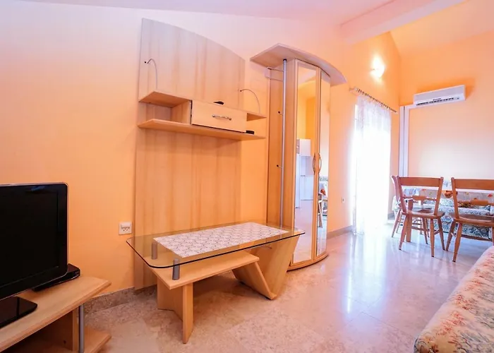 Branka Gostinjska kuća Zambratija (Istria)